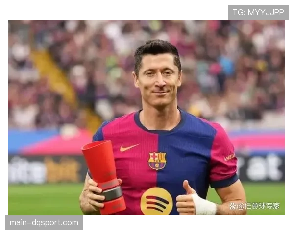 数据展望：莱万多夫斯基距离萨拉赫的欧洲金靴奖进球数还差3球