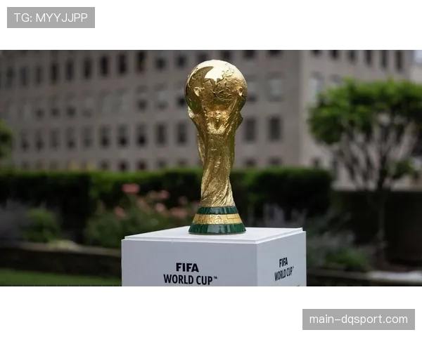 欧冠主题博物馆巡展启动，历代奖杯与传奇故事全球巡回展示